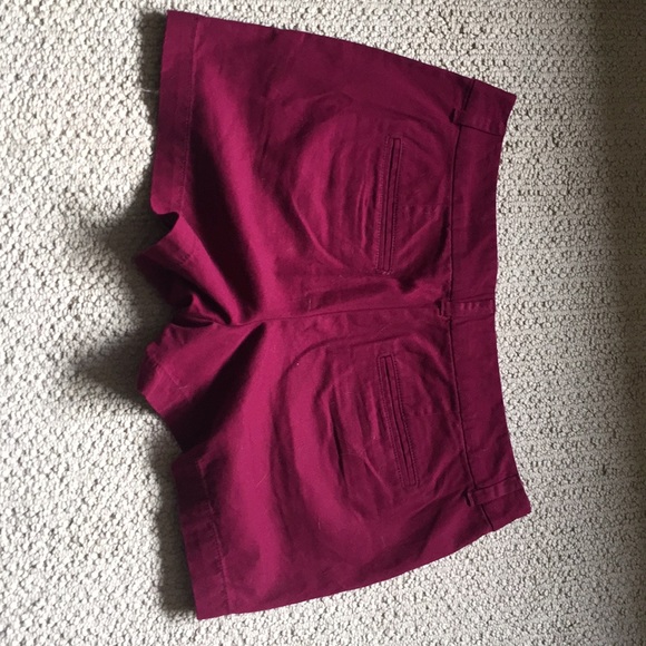 NWOTs LOFT SHORTS SIZE 6 ORIGINALS - Picture 3 of 7